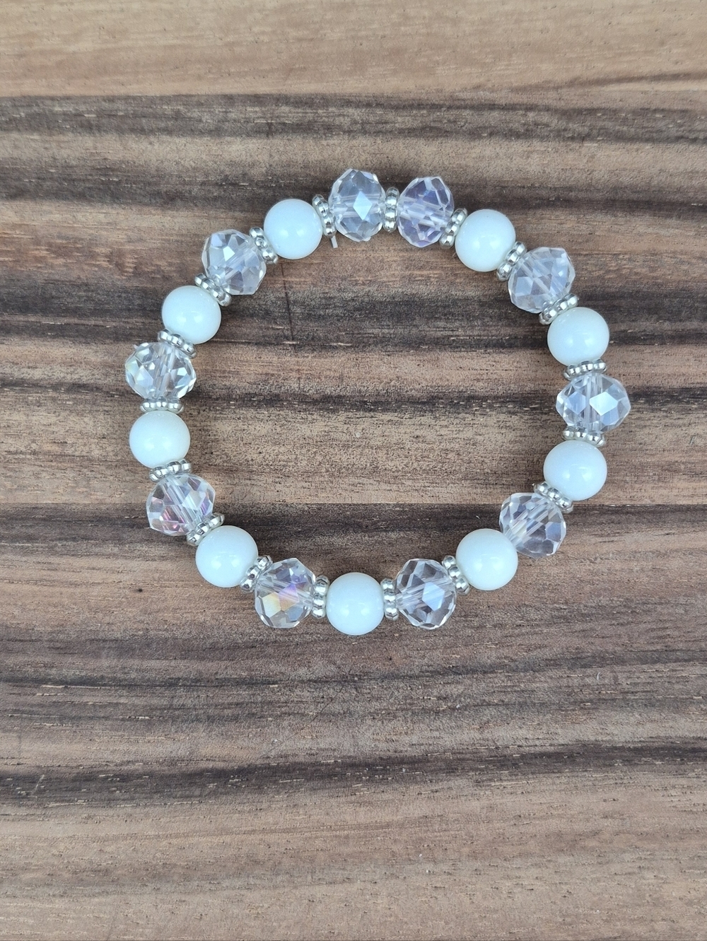 🩷3 for $15: 3 White, Clear & Silver Stretchy Bracelets with 2 Charms NWOT - Picture 3 of 4